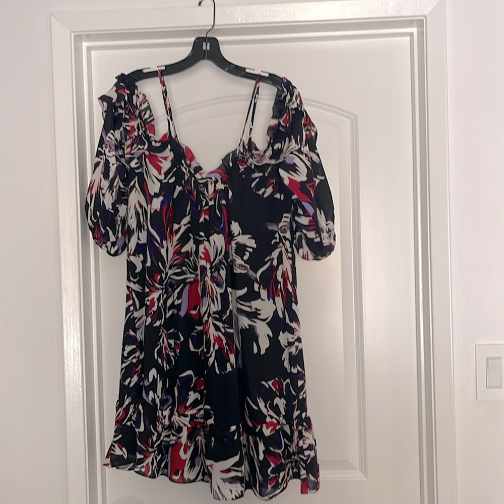 Parker dress with open shoulder